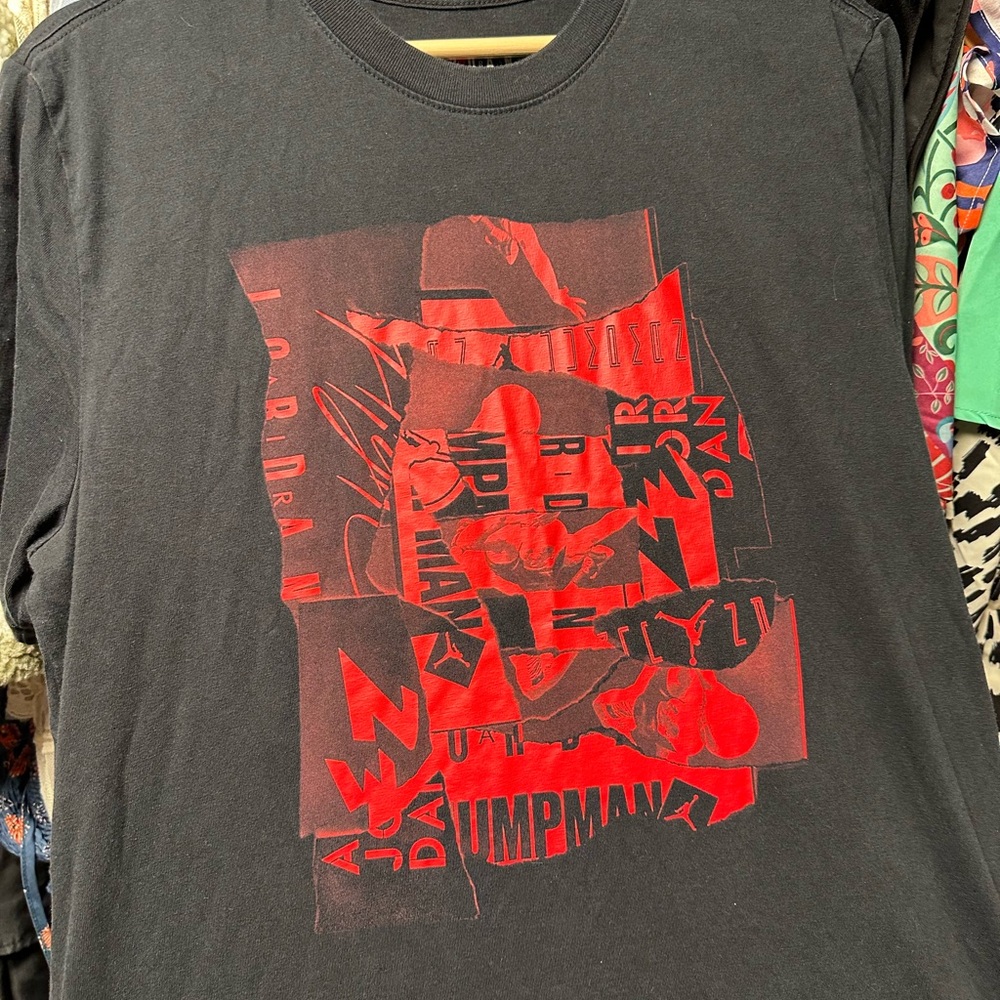 Nike Michael Jordan Jumpman Air Jordan Graphic T Red &‎ Black Men's Medium